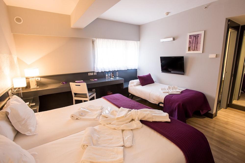 Hostal Torrejon Torrejón de Ardoz Exterior foto