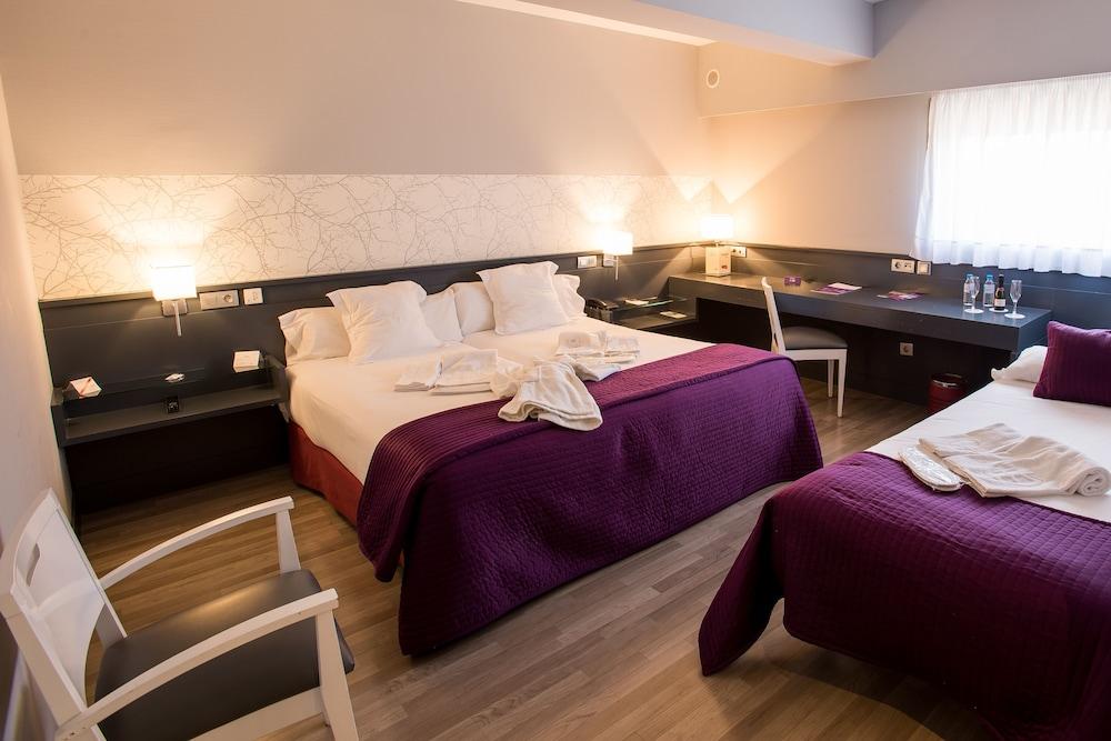 Hostal Torrejon Torrejón de Ardoz Exterior foto