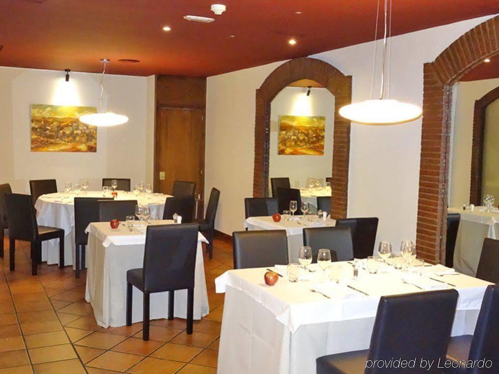 Hostal Torrejon Torrejón de Ardoz Exterior foto