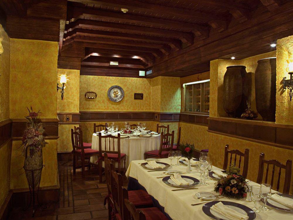 Hostal Torrejon Torrejón de Ardoz Exterior foto